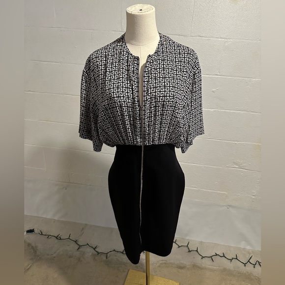 Givenchy Black and White Logo Crepe de Chine Stretch-Knit Midi Dress - Picture 1 of 16